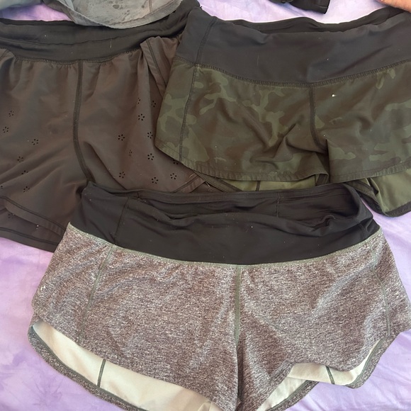 Lululemon Speed up Shorts - size 4 & 6 camo grey black - Picture 2 of 8
